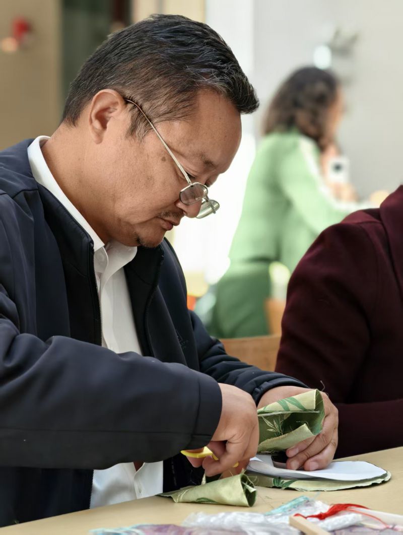 微信图片_20251104123033_71_34 微信图片_20251104123033_71_34